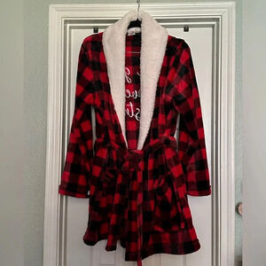 Santa’s Treasures Black & Red Christmas Belted Robe Size Medium - Has Pockets